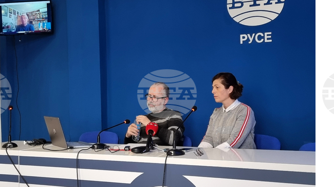 В Държавния архив в Русе бе създаден фонд "Ивановски скален манастир" след дарение на иконографа д-р Александър Стойков