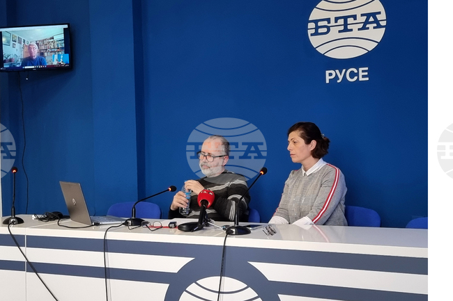 В Държавния архив в Русе бе създаден фонд "Ивановски скален манастир" след дарение на иконографа д-р Александър Стойков