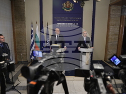 Министерството на отбраната - Атанас Запрянов - Николаос Дендиас - изявления