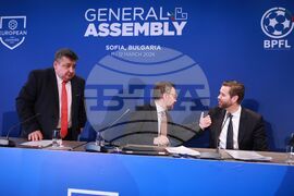 Футбол - асамблея - пресконференция