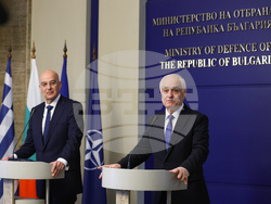 Министерството на отбраната - Атанас Запрянов - Николаос Дендиас - изявления