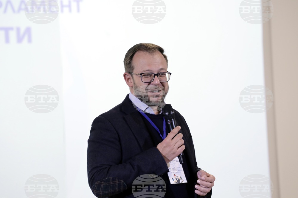 БТА - Европейски парламент - програма - млади журналисти - обучение - Теодор Стойчев