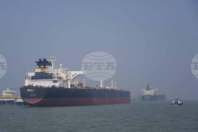 Техеран е осигурил на индийски кораби безопасно преминаване през Ормузкия проток 