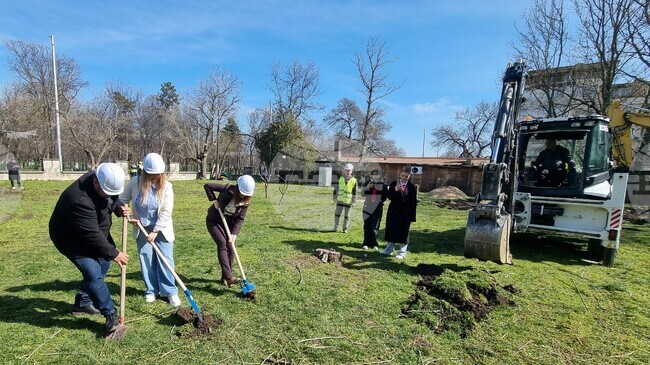Започна изграждането на нов триетажен учебен корпус в Средно училище „Сава Доброплодни“ в Шумен 