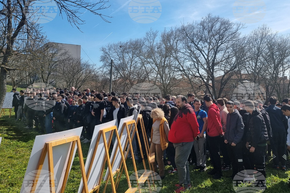 Ямбол - изложба - комикс - Средновековната крепост „Дъбилин“