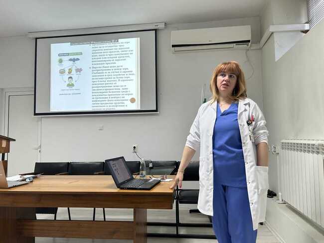 Здравни специалисти се обучават в Сливен за новопоявили се инфекциозни заболявания 