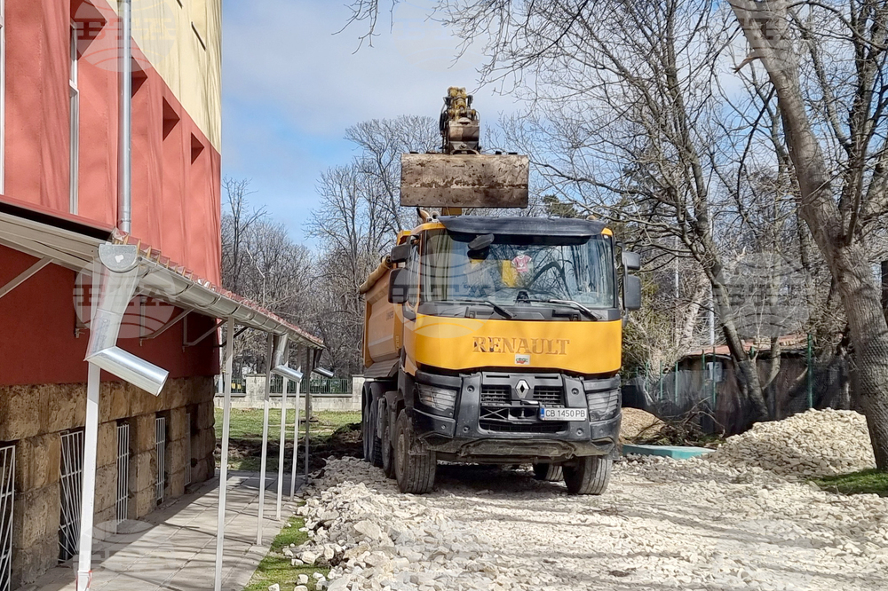 Шумен - Средно училище „Сава Доброплодни“ - нов учебен корпус - първа копка