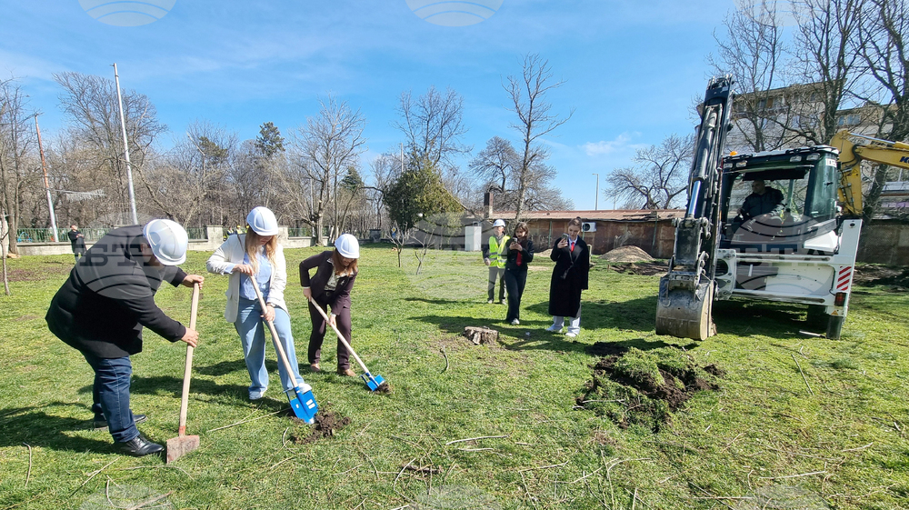 Шумен - Средно училище „Сава Доброплодни“ - нов учебен корпус - първа копка