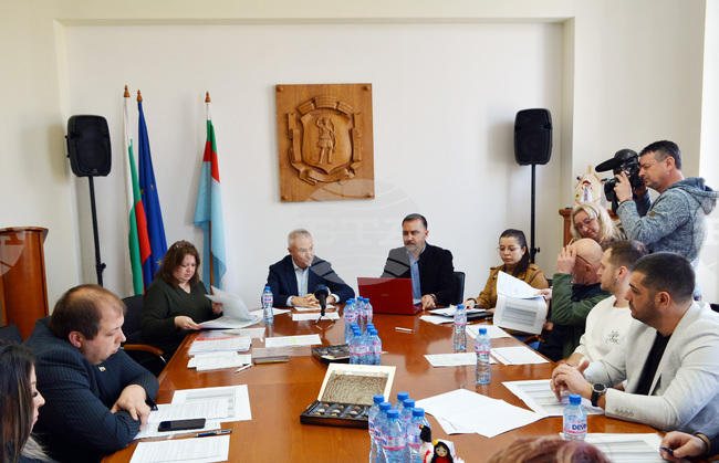 Без съгласие завършиха преговорите между партиите в община Монтана за ръководствата на секционните избирателни комисии