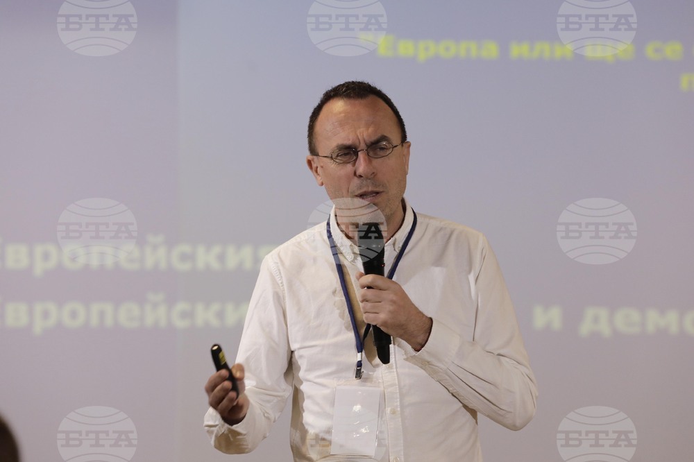 БТА - Европейски парламент - програма - млади журналисти - обучение - Иван Начев