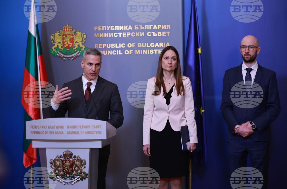 Caretaker Government Prepares Targeted Measures to Offset Fuel Price Rise