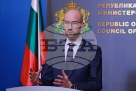 Министерския съвет - Андрей Гюров - брифинг