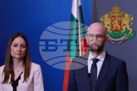 Министерския съвет - Андрей Гюров - брифинг