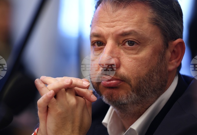 Делян Добрев е водач на листата на ГЕРБ-СДС в 24-и МИР – София и 29 МИР - Хасково