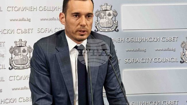 Столичният кмет Васил Терзиев каза, че е дарил 251 хиляди лева на групата от "Петрохан"