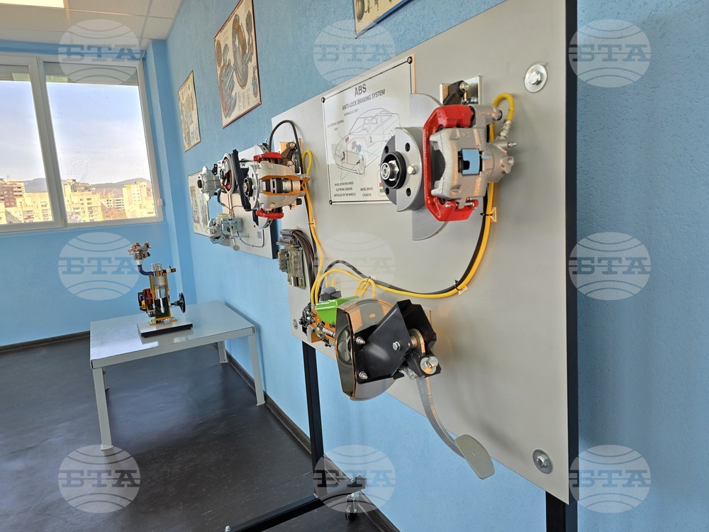 Кърджали - Професионална гимназия по селско и горско стопанство - новооборудван кабинет