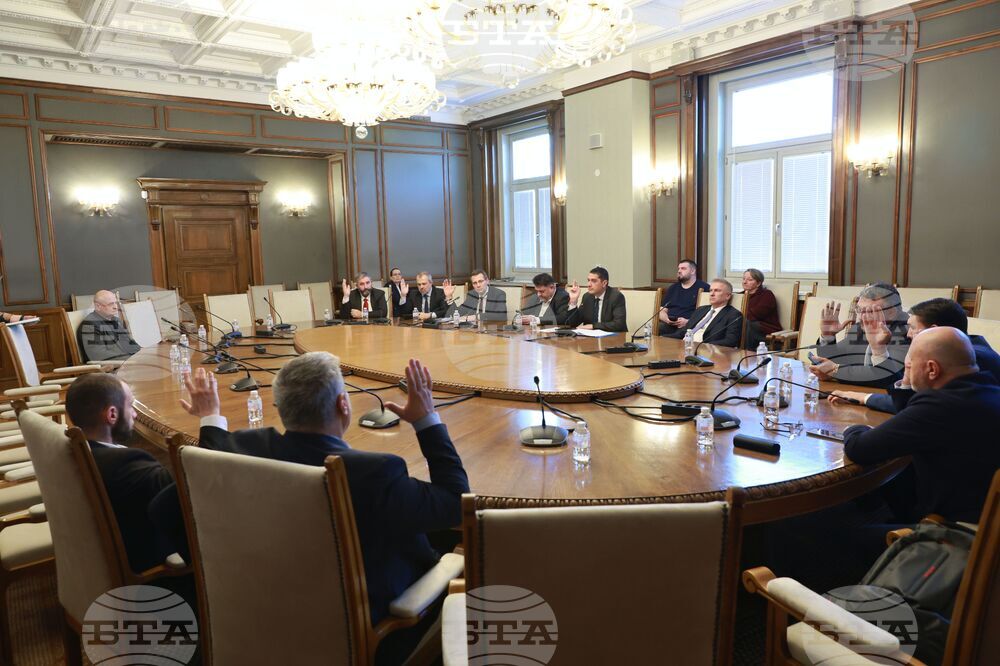 Defence Committee Backs Draft Resolution Concerning Peace Board Accession, Draft Amendments to Social Assistance Act