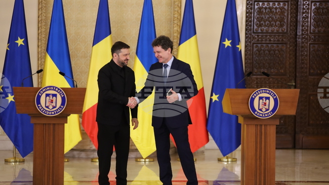 За нови интерконекторни връзки и за съвместна фабрика за дронове се договориха президентите на Румъния и Украйна в Букурещ