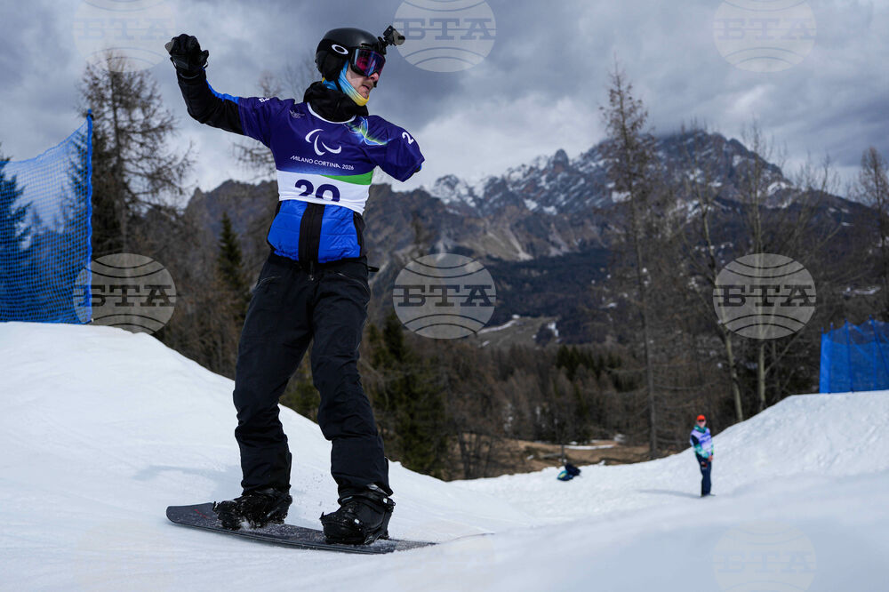 Milan Cortina Paralympics Snowboard