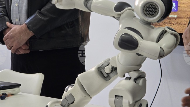 STEM център по роботика отвори врати в Техническия факултет на Югозападния университет „Неофит Рилски“