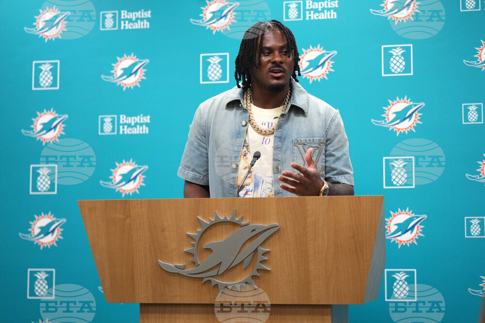 Dolphins WillisFootball