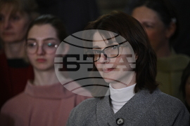 Изложба „Първите жени в Софийския университет“ - представяне