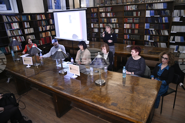 Софийски университет „Св. Климент Охридски“ - „Проблемът с колежката“ - дискусия