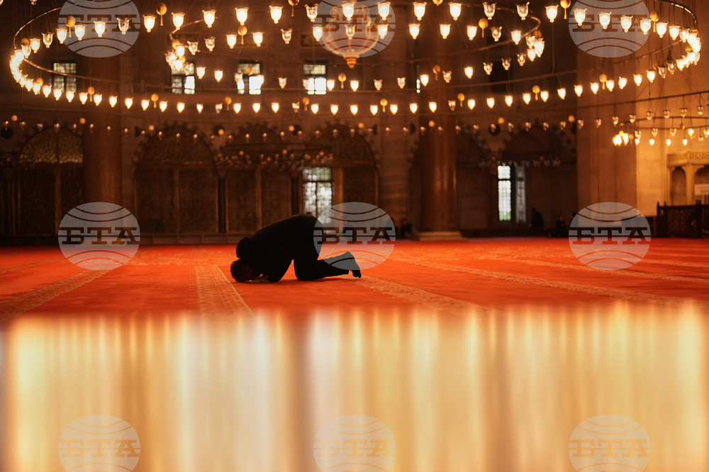 APTOPIX Turkey Ramadan