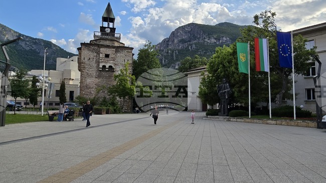 Да се отвори кулата на Мешчиите и къщата музей на Никола Войводов за майските празници коментираха участниците в заседание на Ботевския комитет 