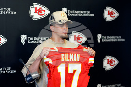 Chiefs Free Agency Football