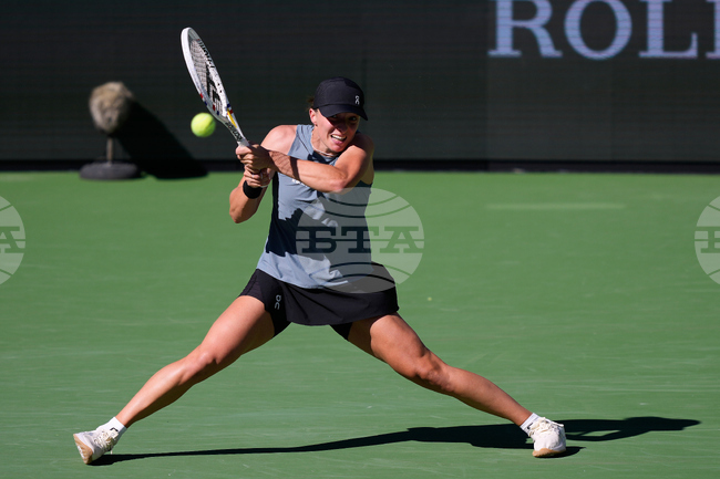 Полската тенисистка Ига Швьонтек се раздели с треньора си Вим Фисет 