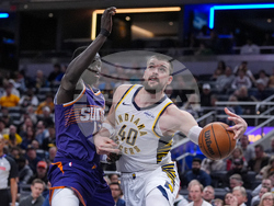 Suns acers Basketball