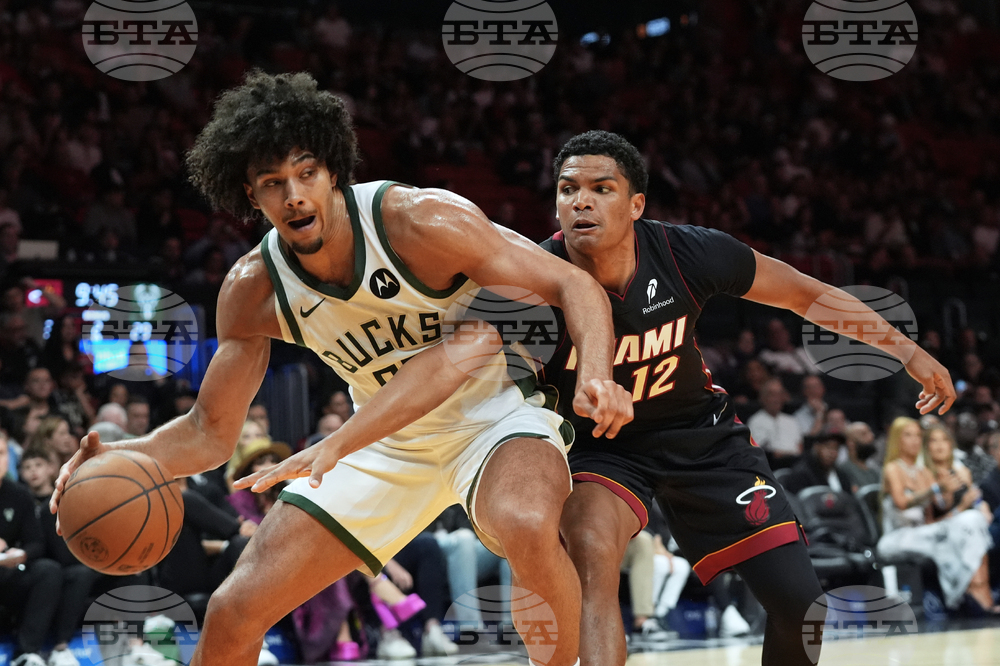 Bucks Heat Basketball