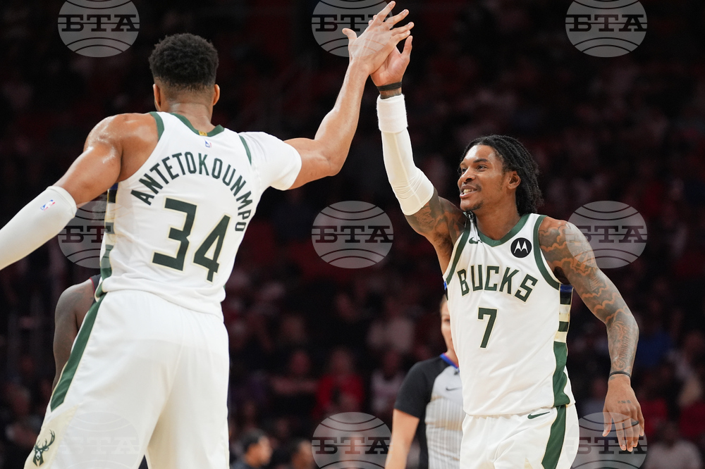 Bucks Heat Basketball