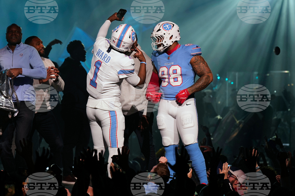 Titans Uniforms Football