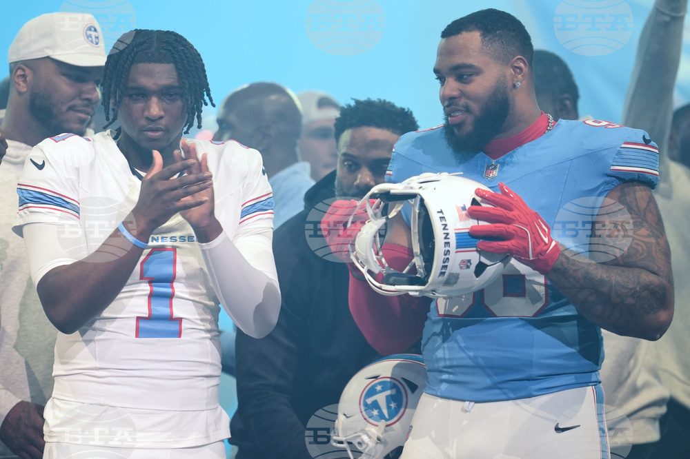 Titans Uniforms Football