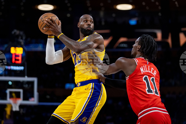 Bulls Lakers Basketball