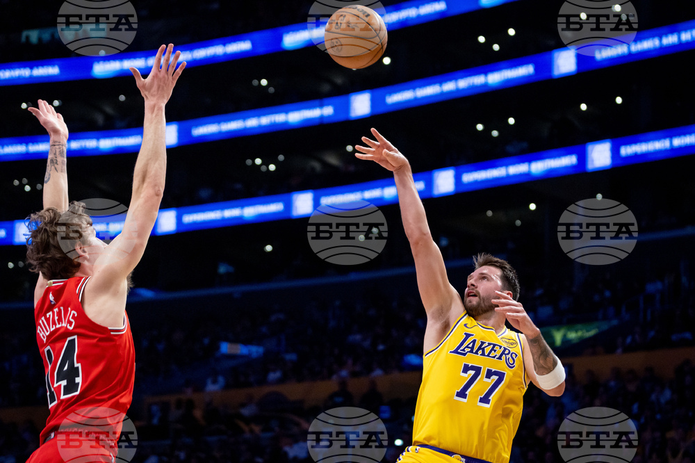 Bulls Lakers Basketball