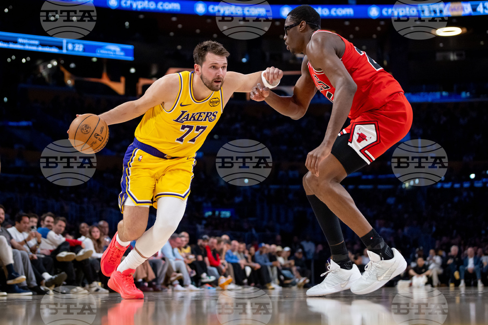 Bulls Lakers Basketball