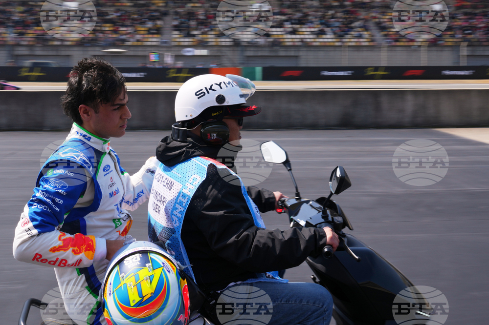 China F1 GP Auto Racing