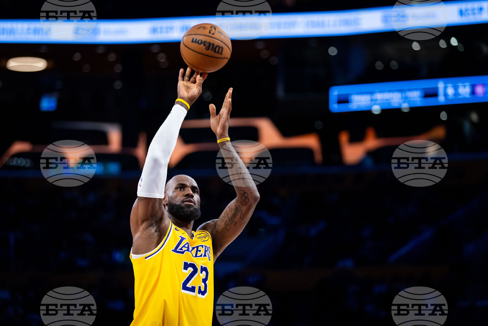 Bulls Lakers Basketball