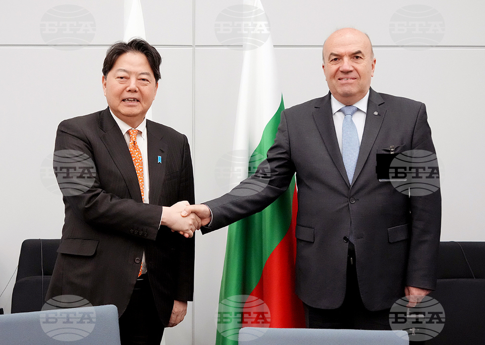 Foreign Minister Milkov Meets Japanese Counterpart Hayashi at Meeting of NATO Foreign Ministers