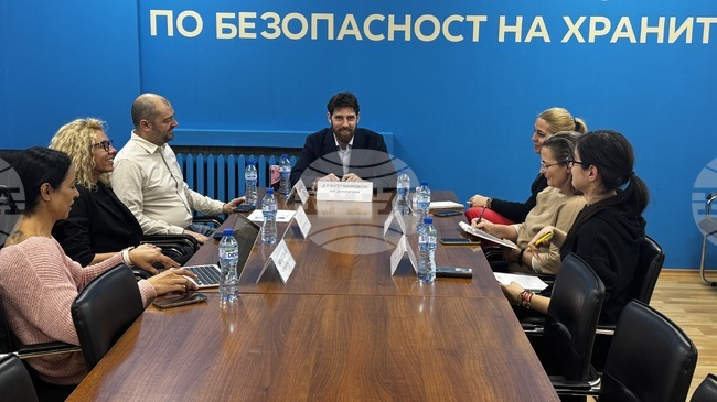 Обособяване на специализирано звено за хуманно отношение към животните е обсъдено на среща в БАБХ