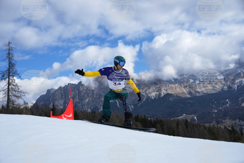 Milan Cortina Paralympics Snowboard