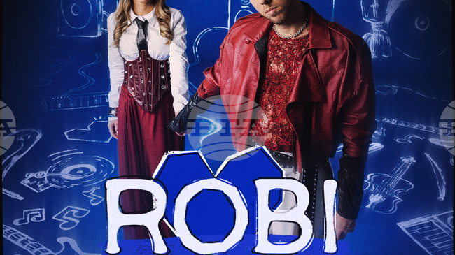 Роби работи по нов албум и подготвя програмата за първия си самостоятелен концерт в зала 1 на НДК