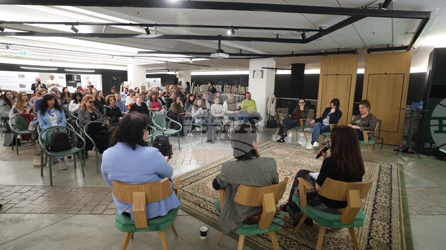 Дискусия за обновяване на инструментите за развитие, мониторинг и подкрепа на културата в София се проведе днес на Сцена "Централни хали"