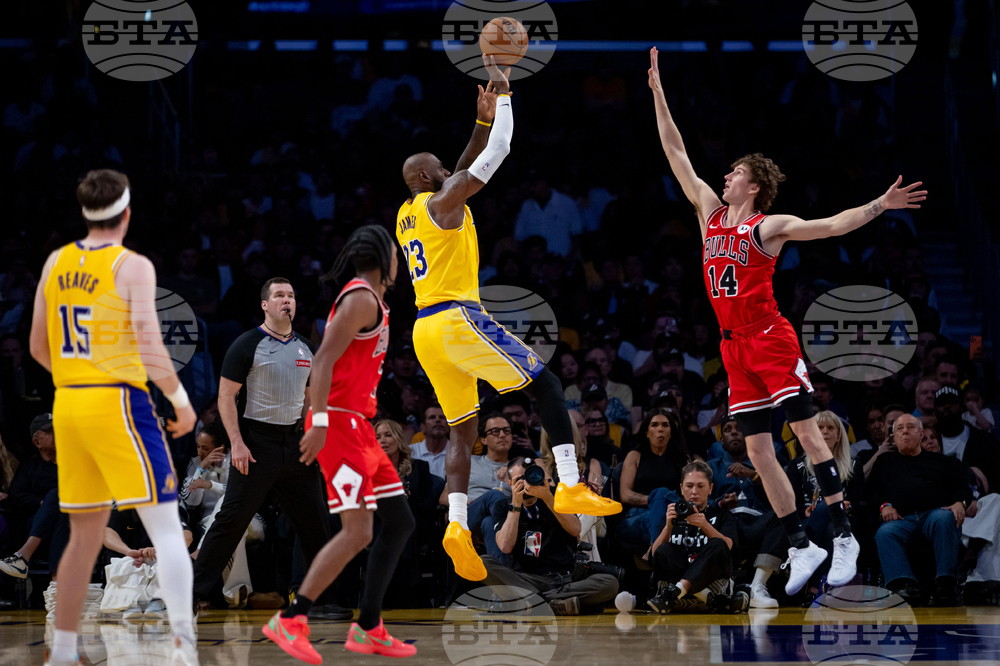 APTOPIX Bulls Lakers Basketball