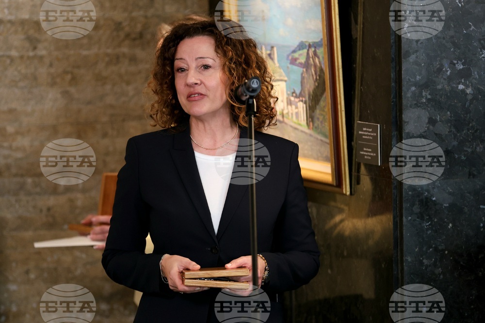 Министерство на външните работи - кризисен щаб - Андрей Гюров - посещение