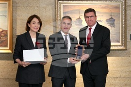 Министерство на външните работи - кризисен щаб - Андрей Гюров - посещение