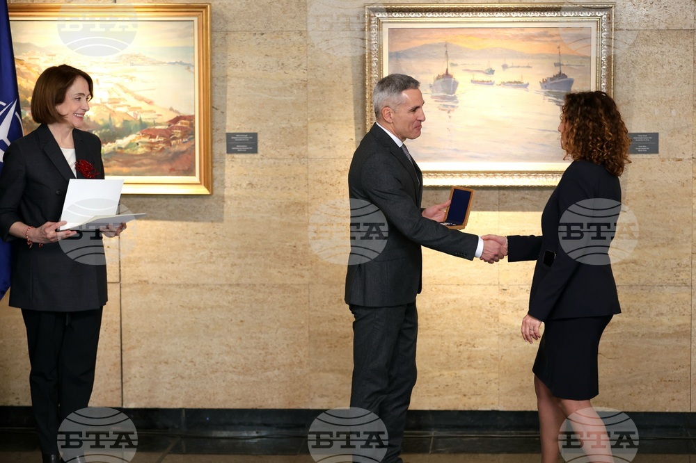 Министерство на външните работи - кризисен щаб - Андрей Гюров